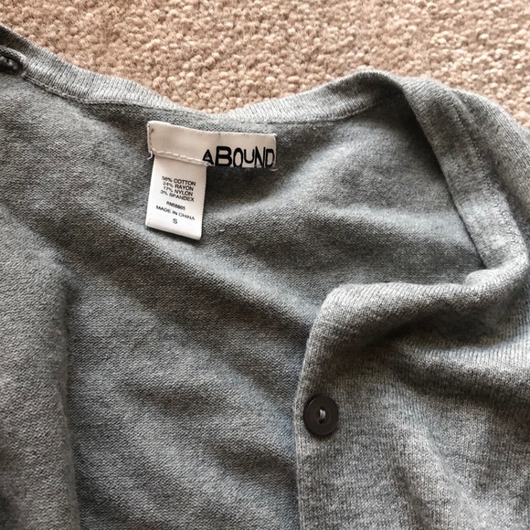 Cardigan - Picture 2 of 2